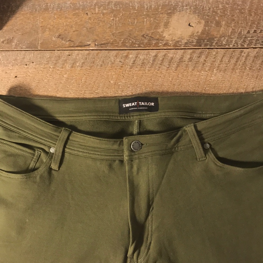 NWOT SweatTailor Jeans Better than Betabrand!!